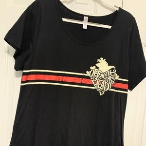 Lularoe Queen of Heart classic tee 2X